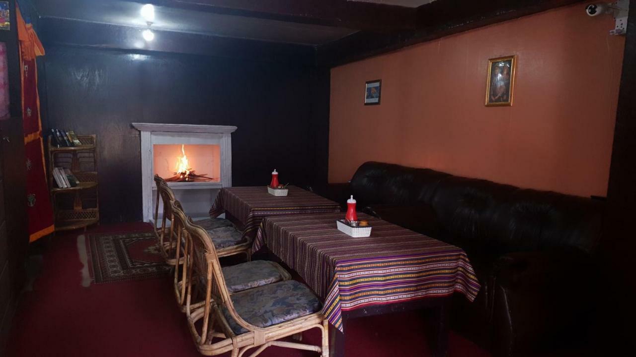 Lama Hotel - Cafe De Himalaya Lukla Exteriér fotografie